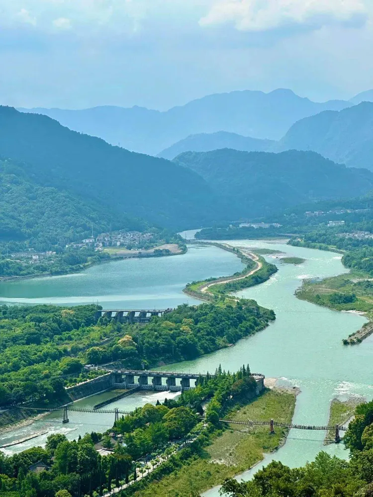都江堰 · 千年水利的正确打开方式